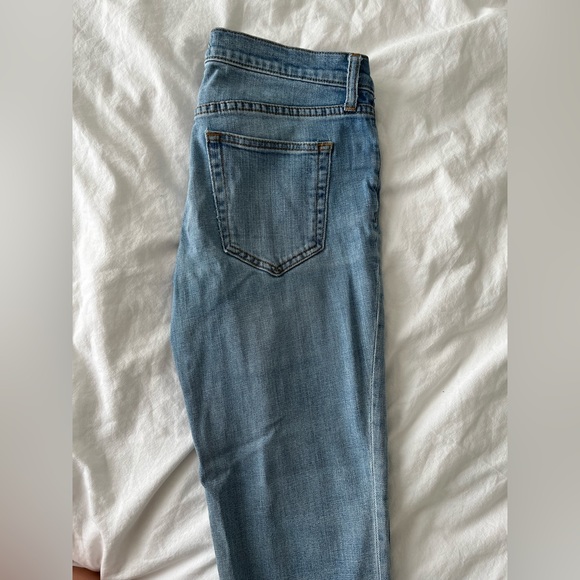 Gap Slim Crop Jeans - Picture 2 of 3
